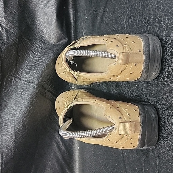 Ropers faux Ostrich slip on Women's size 9. Rugged Rubber out sole - Picture 6 of 9
